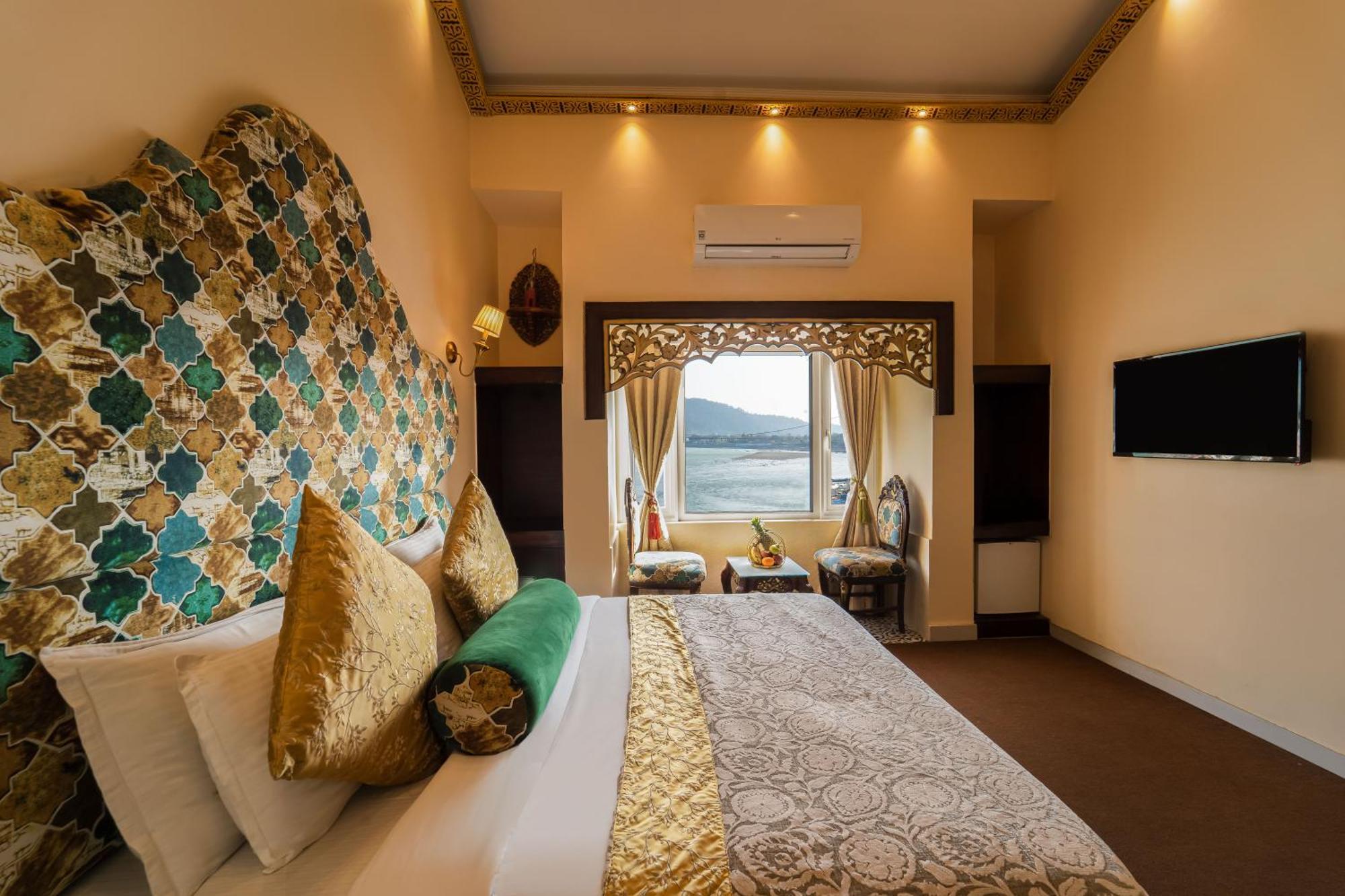 The Neeraj Ganga Heritage Palace Risikés Kültér fotó