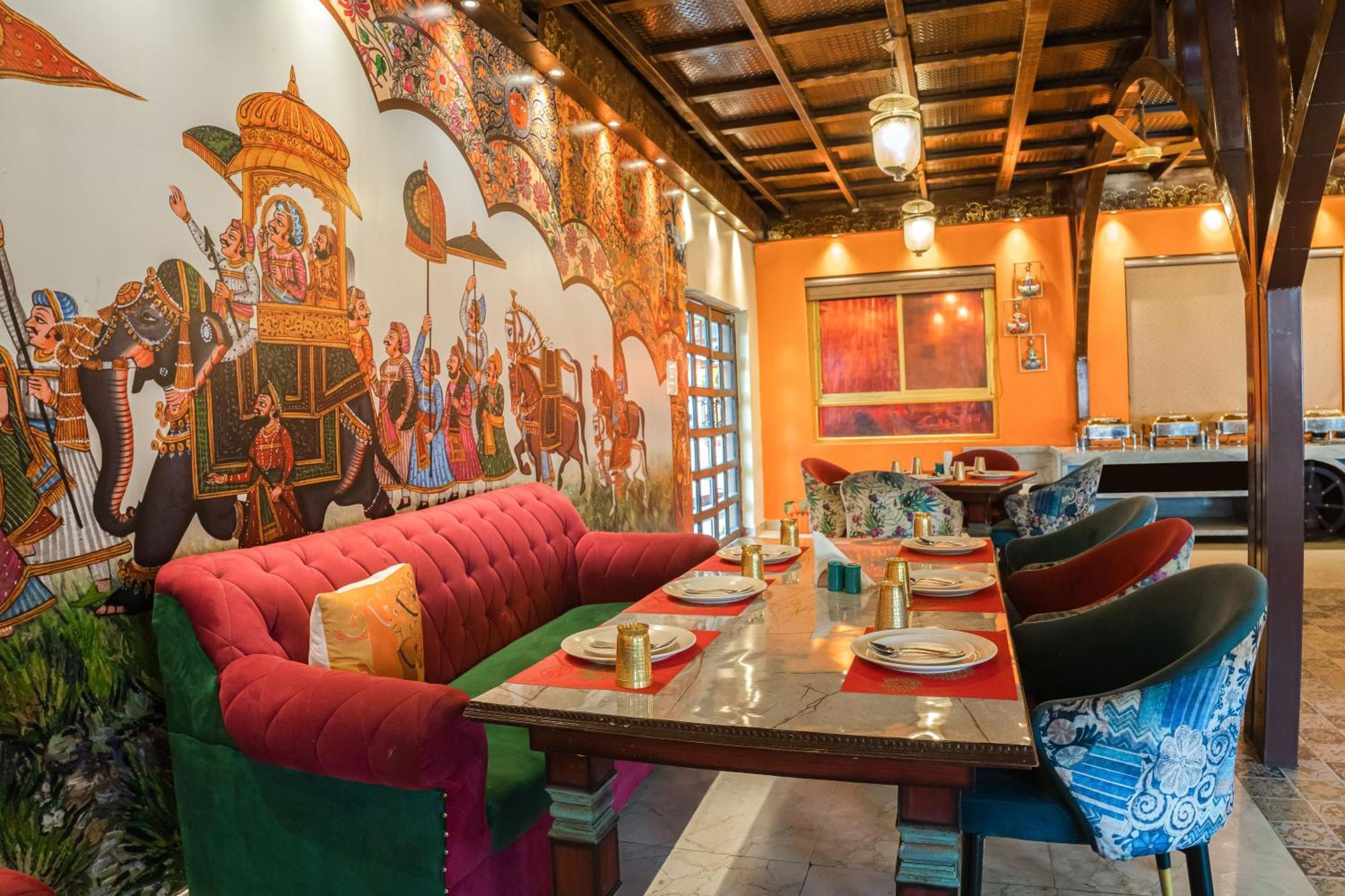 The Neeraj Ganga Heritage Palace Risikés Kültér fotó