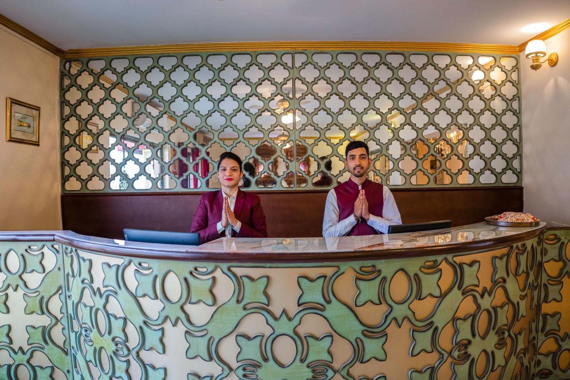 The Neeraj Ganga Heritage Palace Risikés Kültér fotó